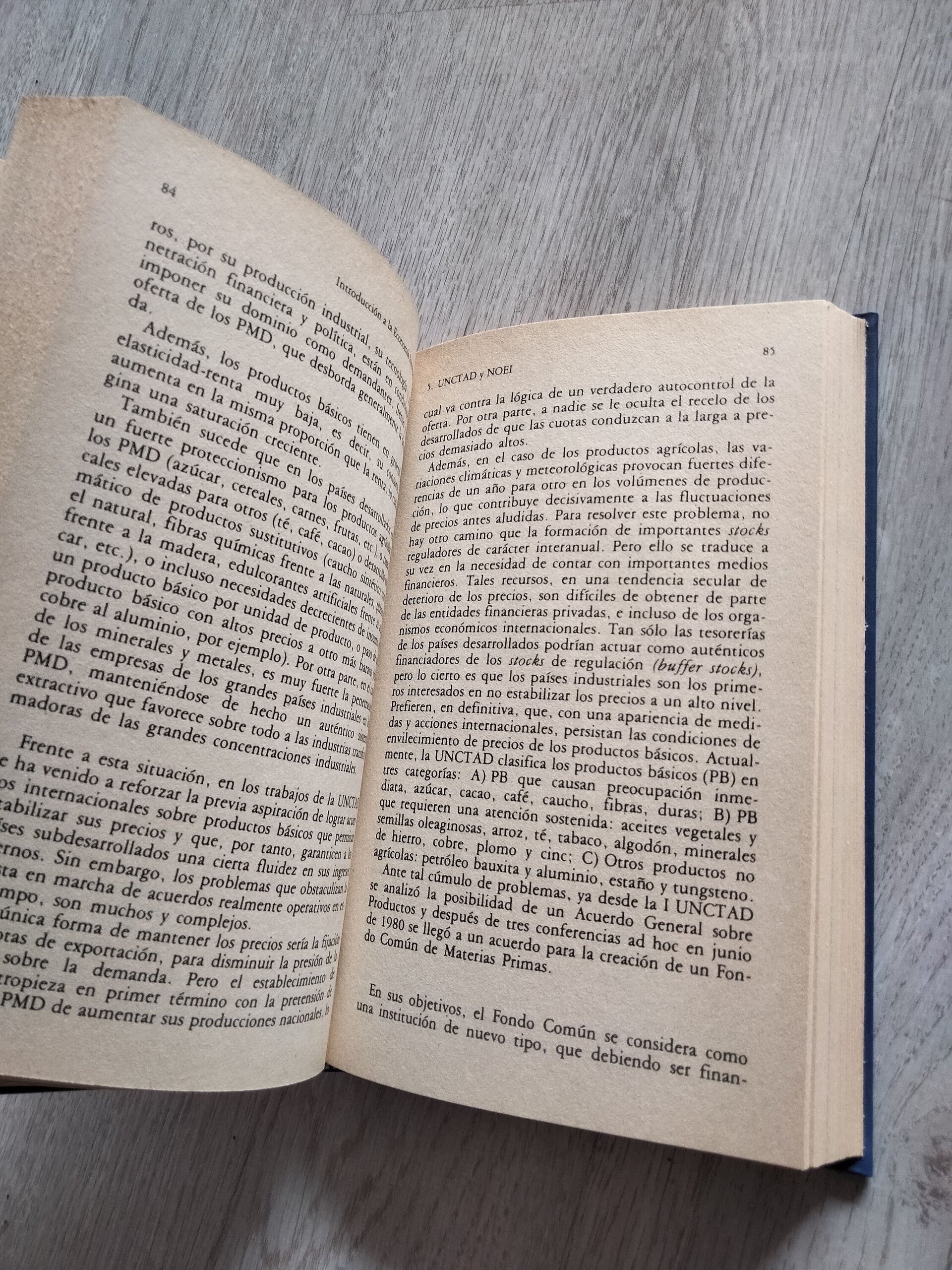 Introducción a la economía internacional - 9