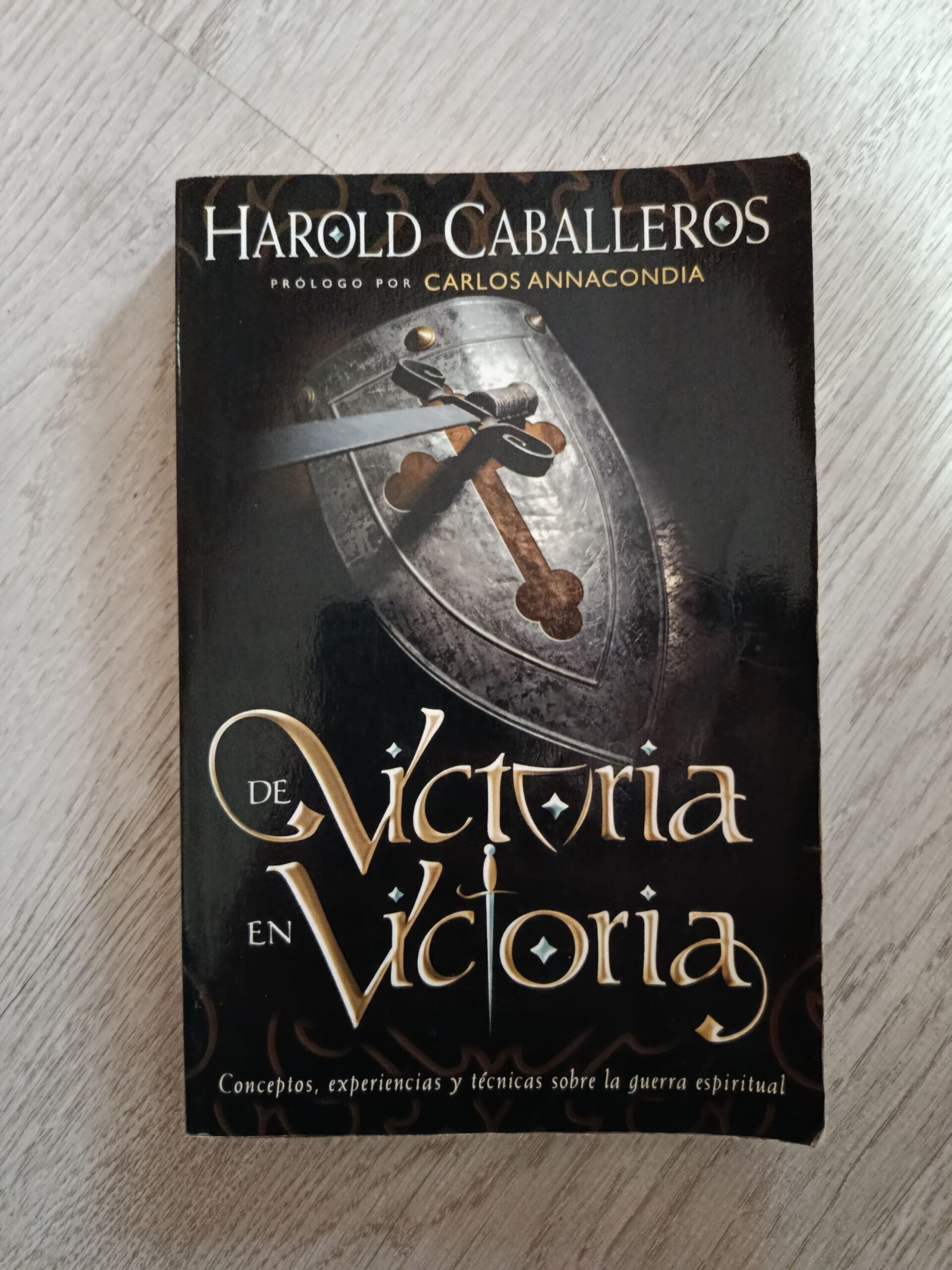 De Victoria en Victoria - Harold Caballeros - 1