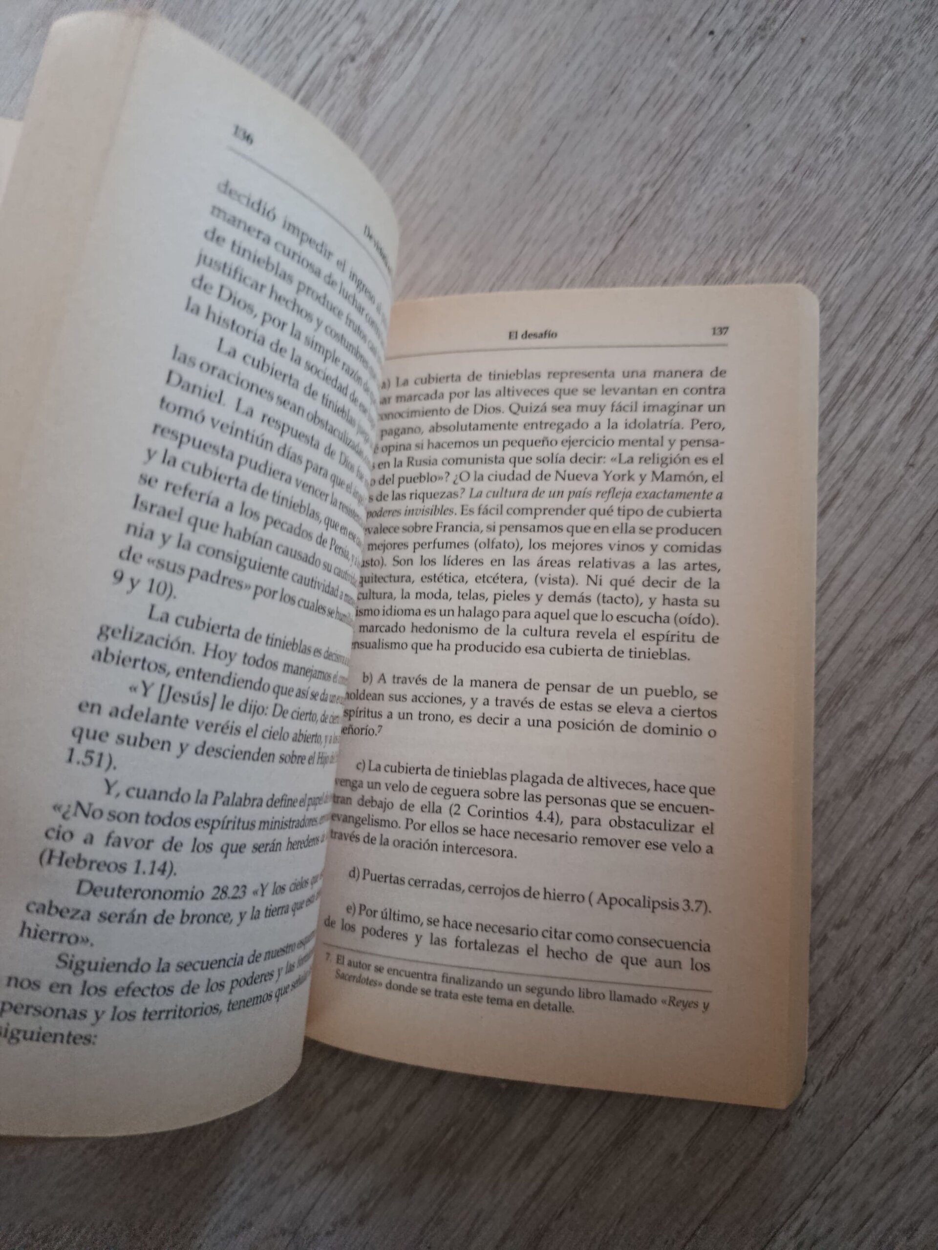 De Victoria en Victoria - Harold Caballeros - 8