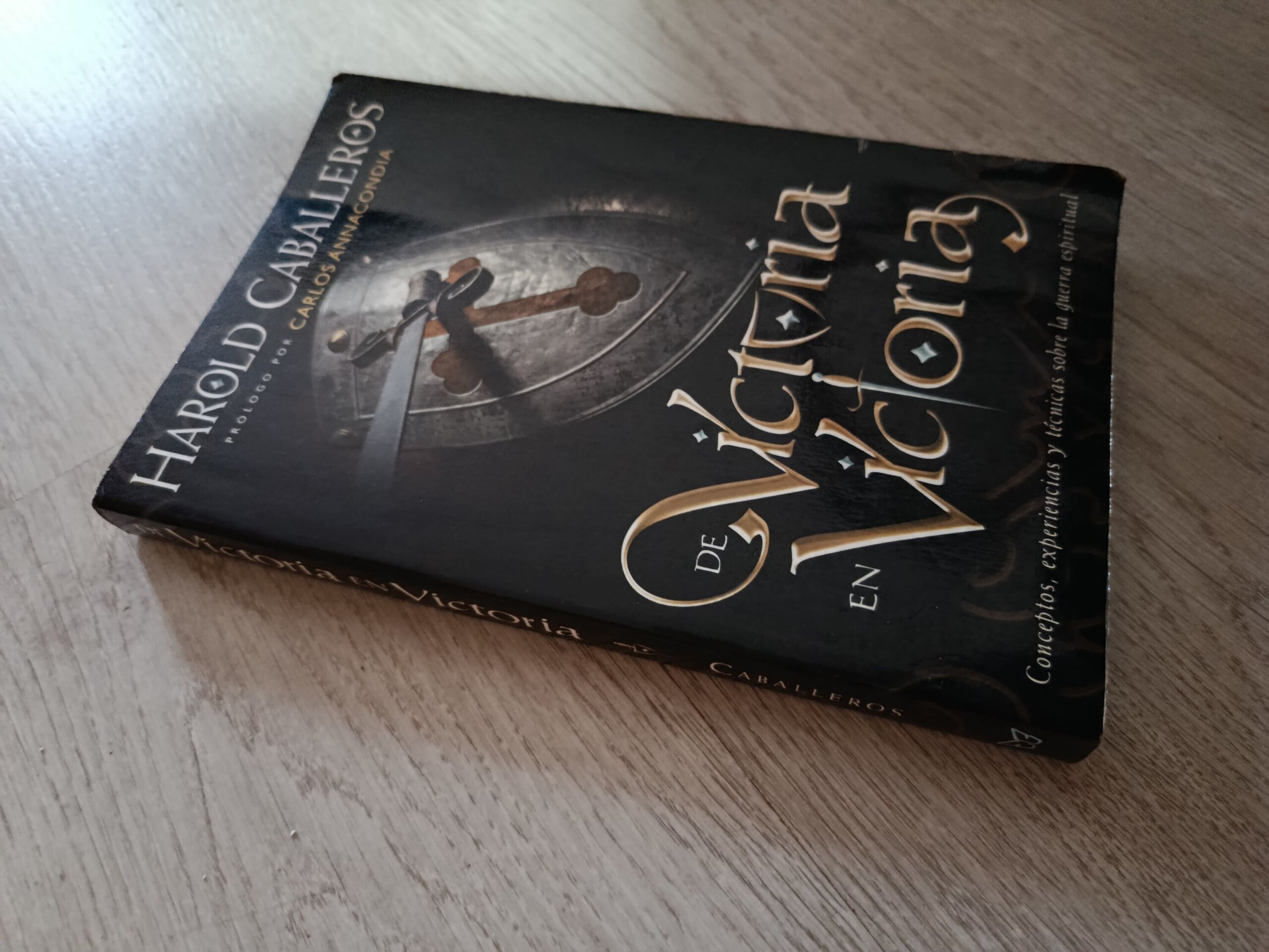 De Victoria en Victoria - Harold Caballeros - 3
