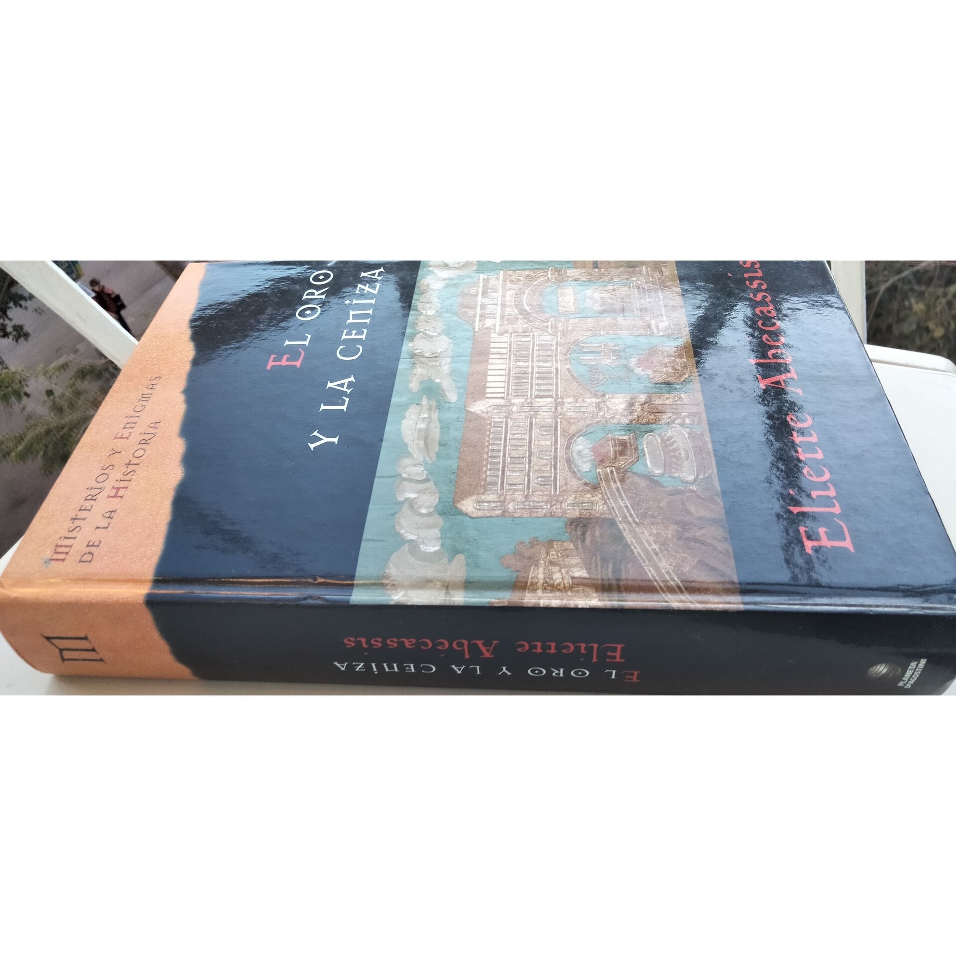 El oro y la ceniza - 2