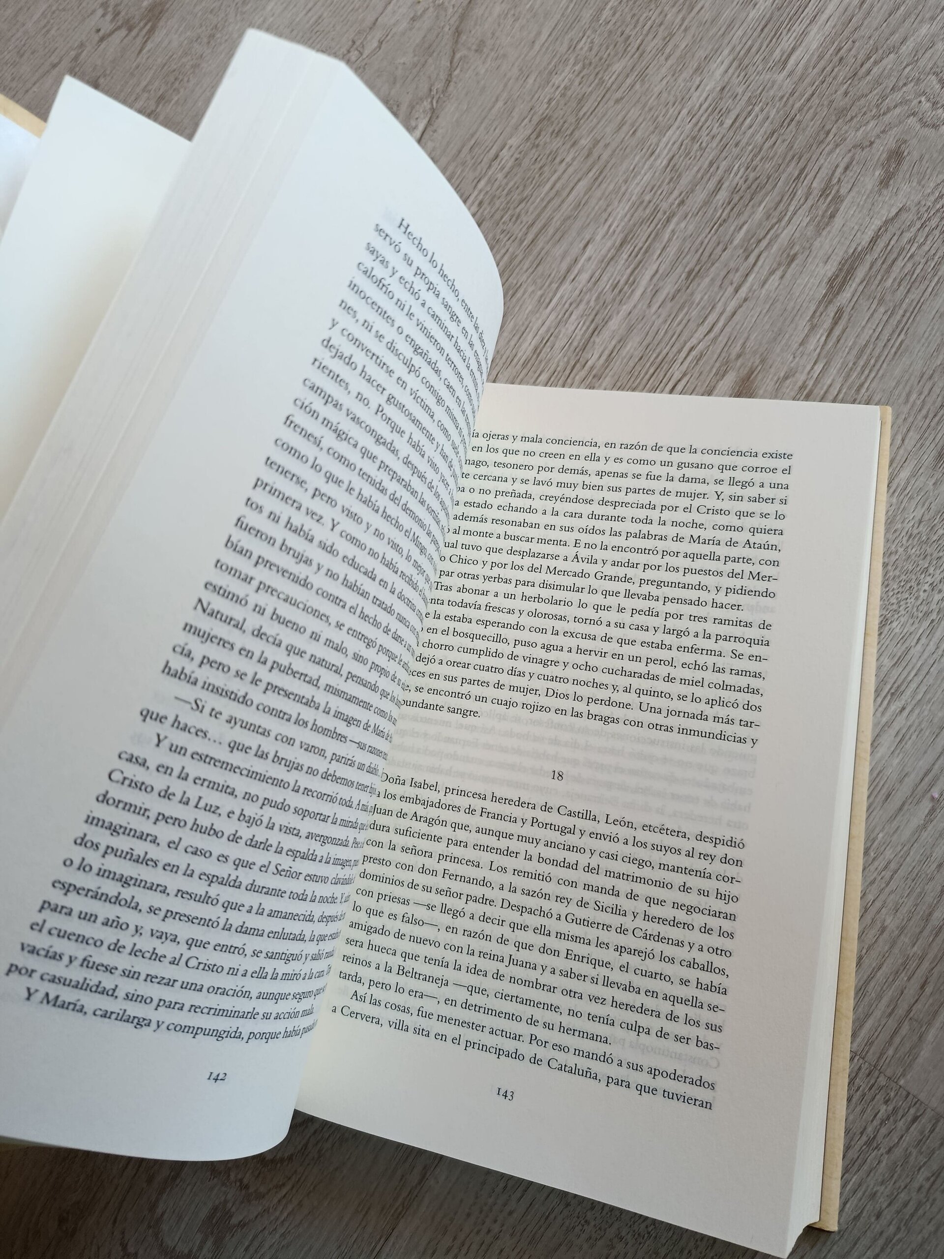 Isabel, la Reina - 6