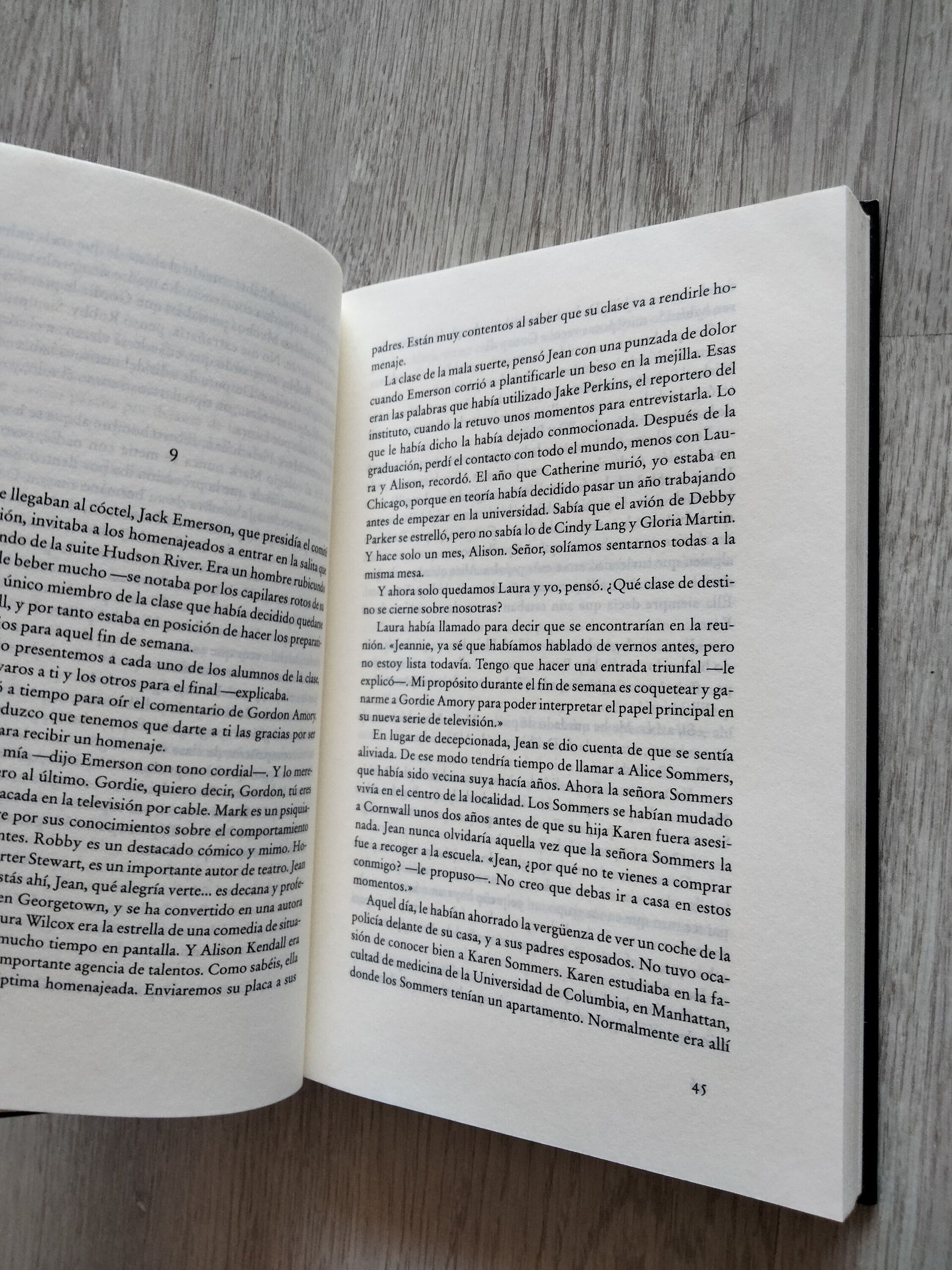 Escondido en las sombras - 5